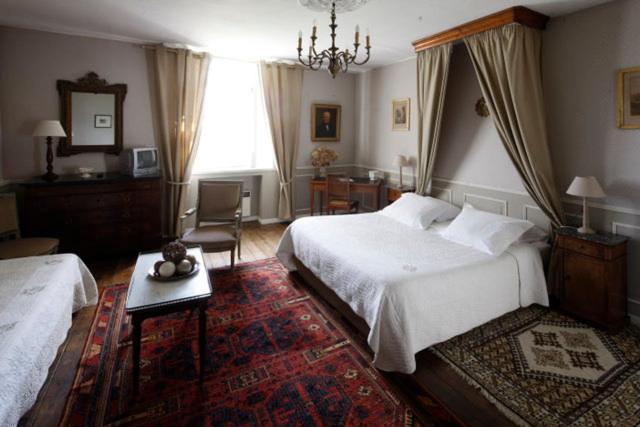 Bed and Breakfast Manoir De La Baronnie Сен-Мало Номер фото